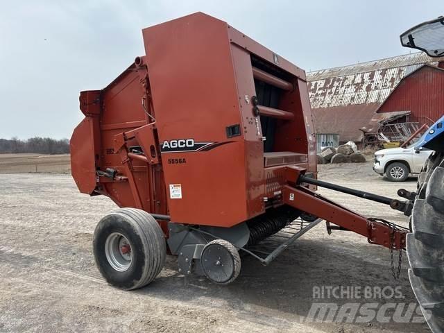 Hesston 5556A Rundballepresser