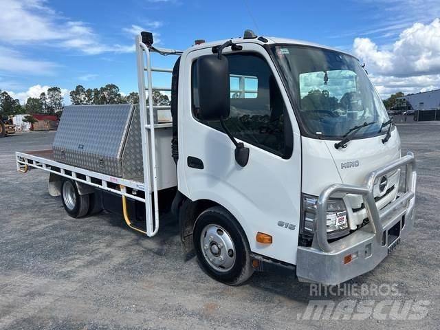 Hino 300 Planbiler