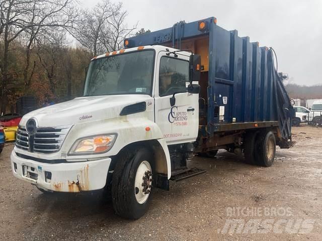 Hino 338 Renovasjonsbil
