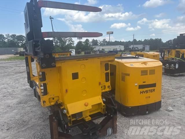 Hyster V30ZMU Middelsløftende plukketruck