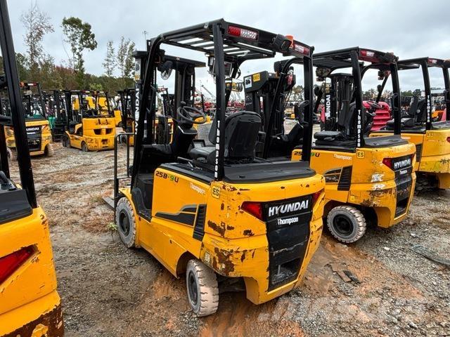 Hyundai 25B-9U Elektriske trucker