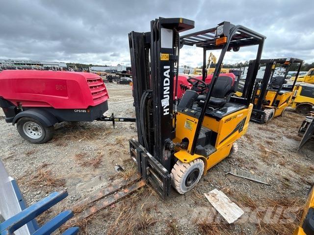 Hyundai 25B-9U Elektriske trucker