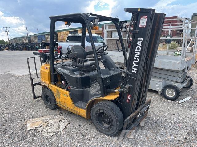 Hyundai 25L-9A Gaffeltrucker - Annet