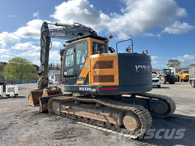 Hyundai HX235L Beltegraver