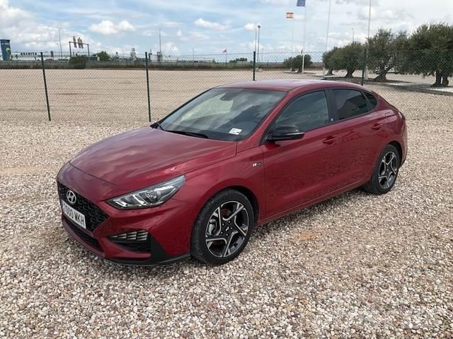 Hyundai i30 Personbiler