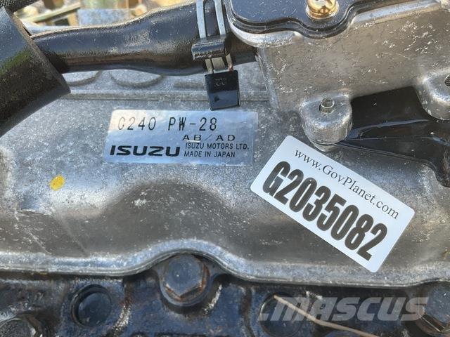 Isuzu C240 Motorer