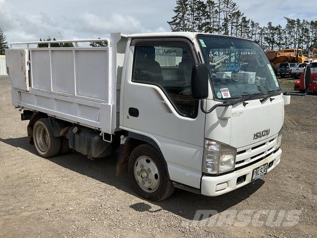 Isuzu ELF Tippbil