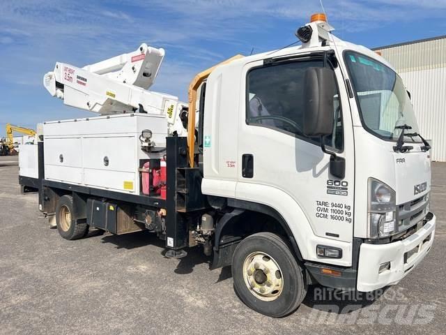 Isuzu FRR600 Bilmontert lift
