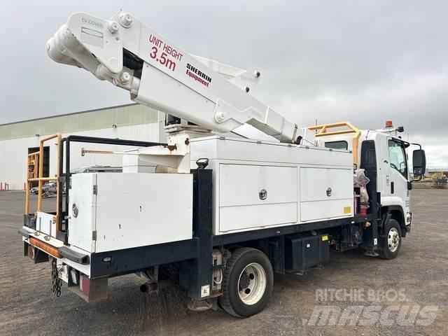 Isuzu FRR600 Bilmontert lift