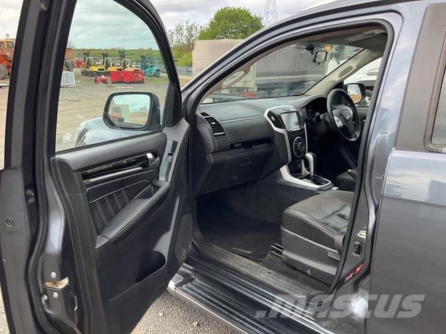 Isuzu MU-X 3 Personbiler