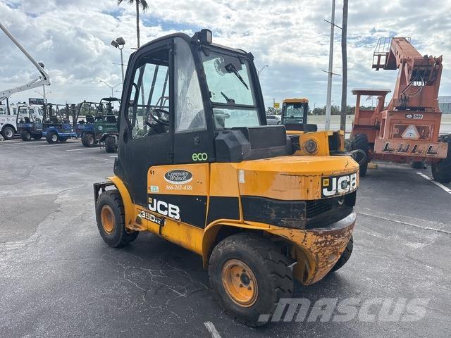 JCB 35D 4X4 T4 Teleskoplastere