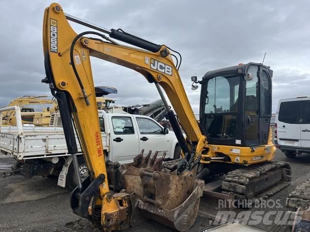 JCB 8065RTS Beltegraver