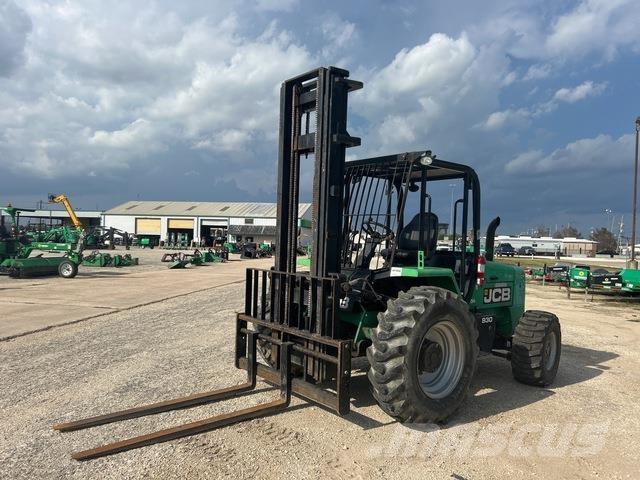 JCB 930 Terrenggående gaffeltruck