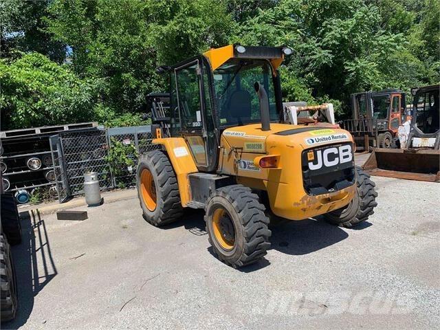 JCB 930-4 Terrenggående gaffeltruck