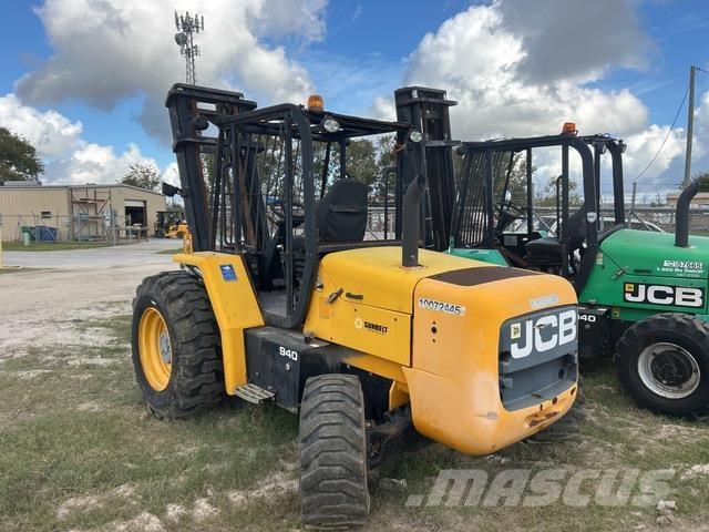 JCB 940-4 T4 Terrenggående gaffeltruck