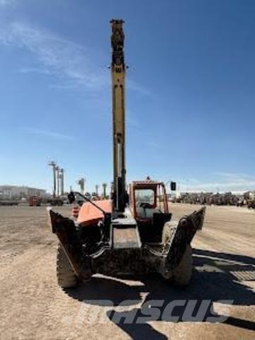 JLG 1055 Teleskoplastere