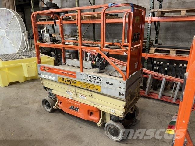 JLG 1930ES Sakselifter
