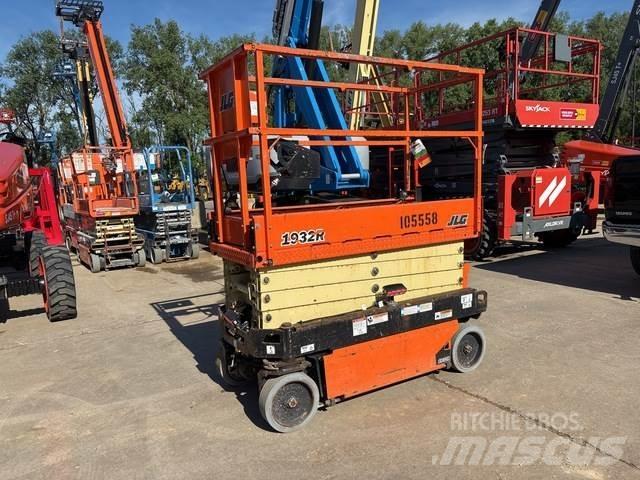 JLG 1932R Sakselifter