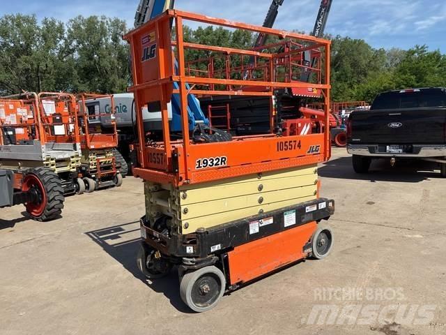 JLG 1932R Sakselifter