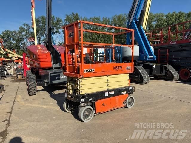 JLG 1932R Sakselifter