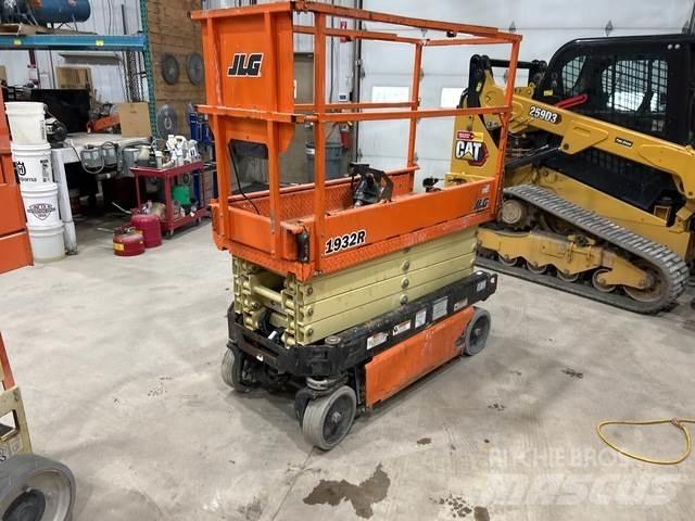 JLG 1932R Sakselifter