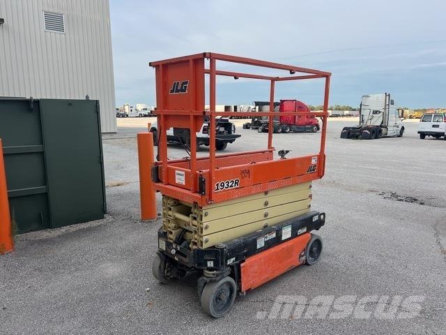 JLG 1932R Sakselifter