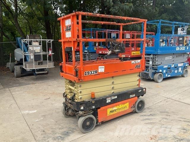 JLG 1932R Sakselifter