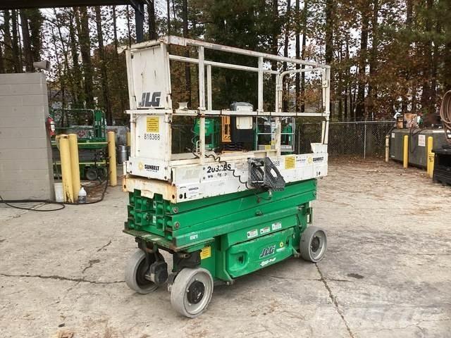 JLG 2032ES Sakselifter