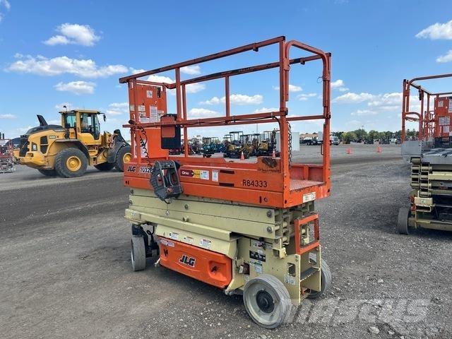 JLG 2032ES Sakselifter
