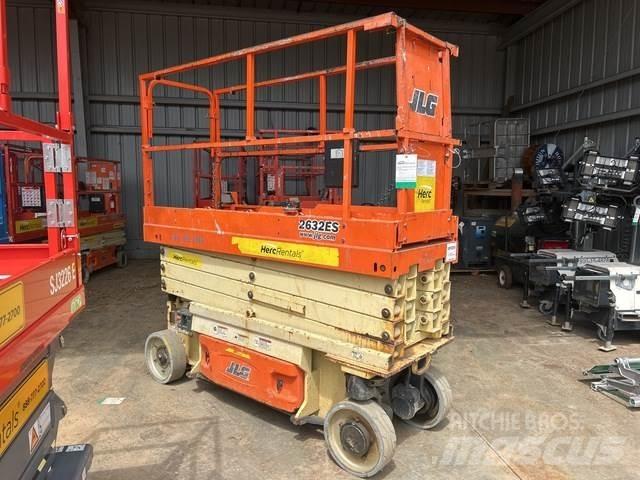 JLG 2632 ES Sakselifter