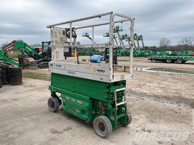 JLG 2632ES Sakselifter