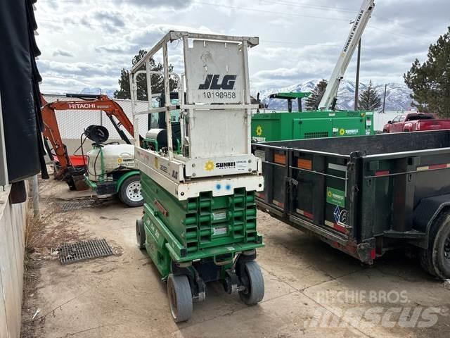 JLG 2632ES Sakselifter
