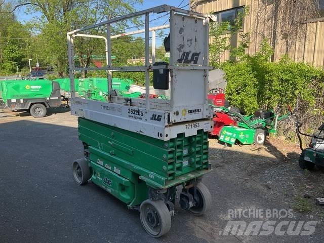 JLG 2632ES Sakselifter