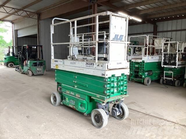 JLG 2632ES Sakselifter