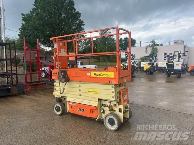 JLG 2632ES Sakselifter
