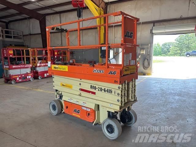 JLG 2632ES Sakselifter