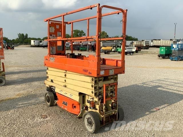 JLG 2632ES Sakselifter