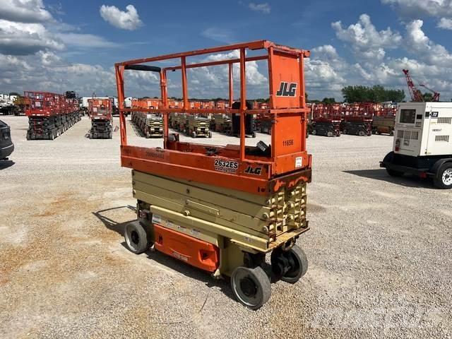 JLG 2632ES Sakselifter