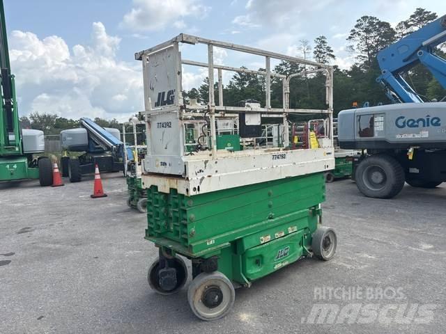 JLG 2632ES Sakselifter