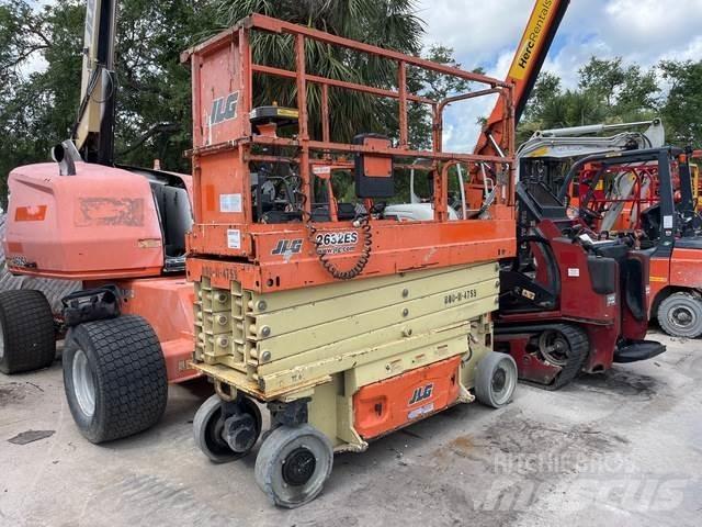 JLG 2632ES Sakselifter