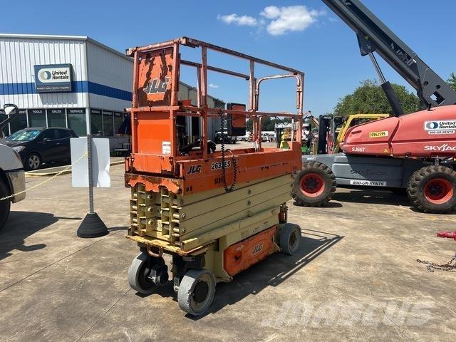 JLG 2632ES Sakselifter