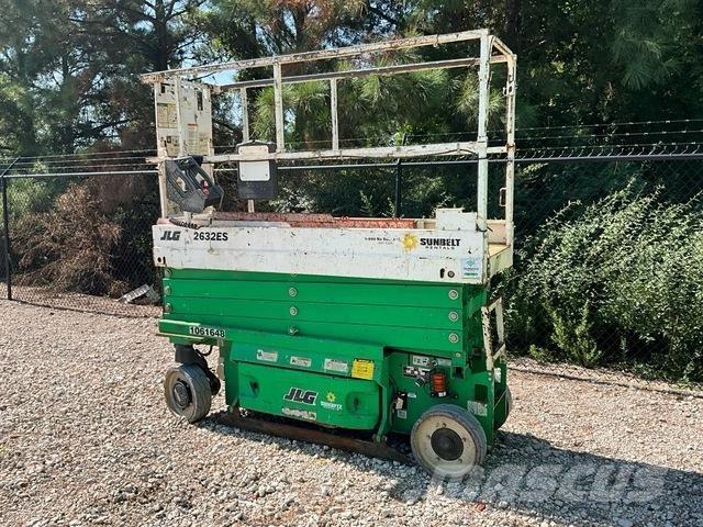 JLG 2632ES Sakselifter