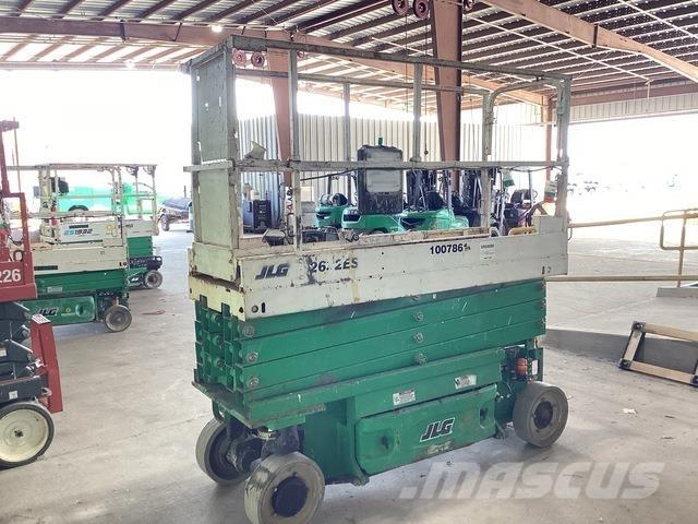 JLG 2632ES Sakselifter