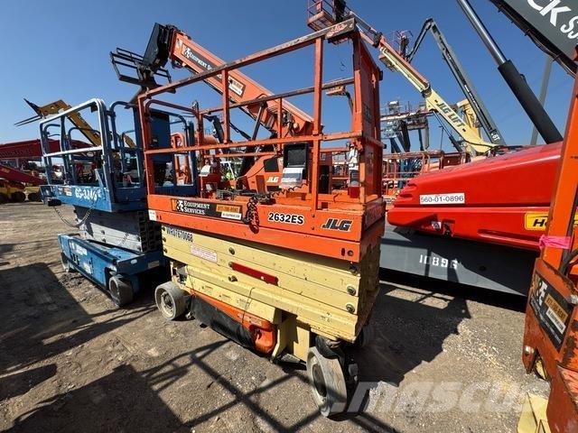 JLG 2632ES Sakselifter