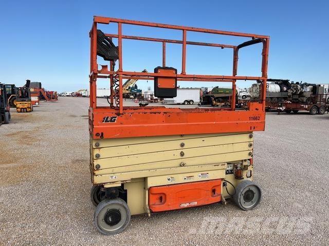 JLG 2632ES Sakselifter