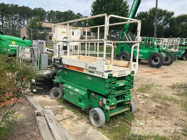 JLG 2646ES Sakselifter