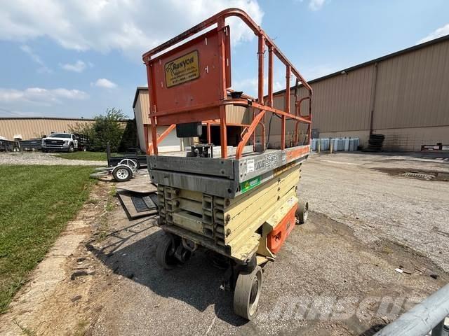 JLG 2646ES Sakselifter