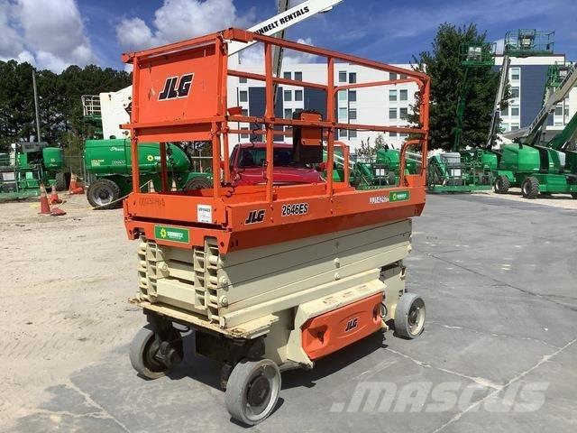 JLG 2646ES Sakselifter