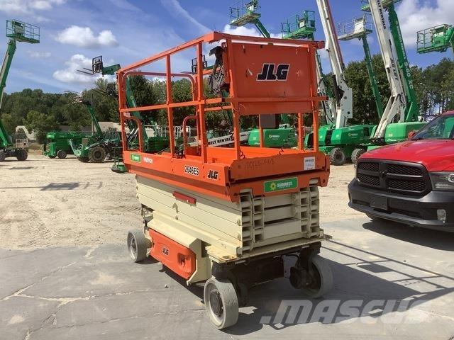 JLG 2646ES Sakselifter
