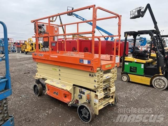 JLG 3246ES Sakselifter